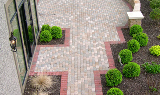 pavers-320x190
